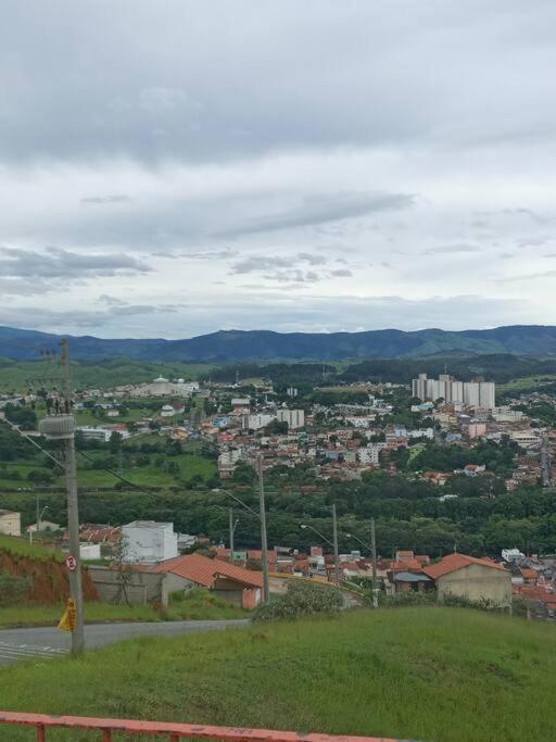 Estudio Mobiliado Da Fe Cancao Nova Apto 02 *